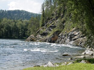 Пороги на реках Алтая