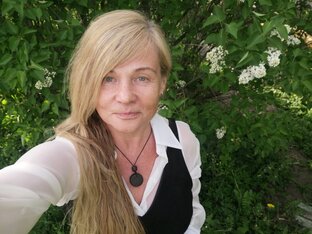 ЗДЕСЬ  и СЕЙЧАС.  Я РАЗНАЯ . БЫТЬ СОБОЙ 