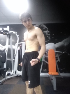 Тренировки в зале