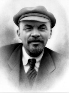 Владимир Ленин
