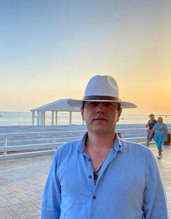 Чем я могу вам помочь в наше непростое время?