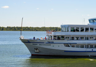 Теплоходы
