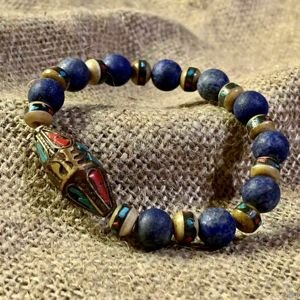 Авторские амулеты Дзи