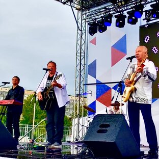 Популярные песни, хиты, шлягеры