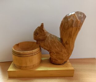 Раритеты и антиквариат 