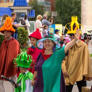 ШЛЯПНЫЙ РОМАН