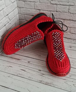Ботиночки с бусинами 