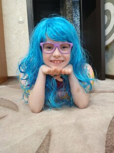 Катя блогер