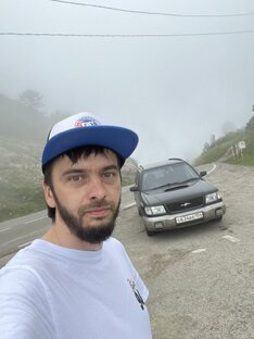 На машине в Грузии