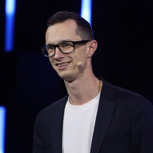 Статистика Дзен Павел Захаров | Простыми словами