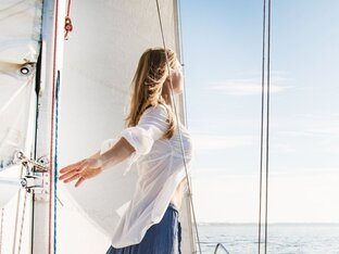 Статистика Дзен Анна Евдо. Истории о людях с их историями