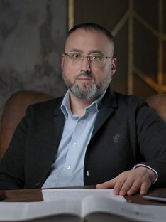 Логотип канала Юрий Ермолаев генеалогия