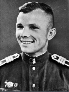Юрий Алексеевич Гагарин