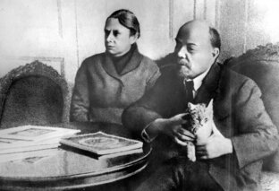 Ленин и революция.