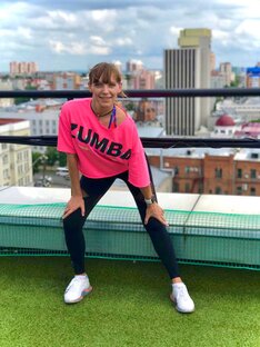 Zumba: просто повторяй за мной и танцуй!