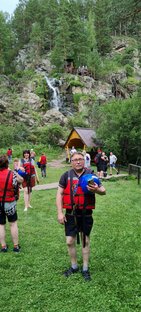 ПОЗДРАВЛЕНИЕ И СЮРПРИЗЫ