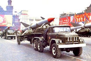Военная техника.