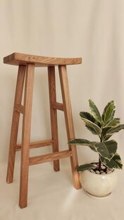 Барные стулья из дуба и ясеня