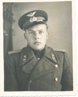 ПОЭТ ВИКТОР ЛЕДЕНЁВ