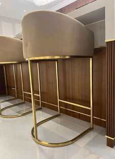 Барные стулья под золото