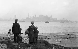 Добровольные эмигранты или как стать предпринимателем в России.