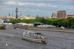 Путешествия по Москве-реке на теплоходах.