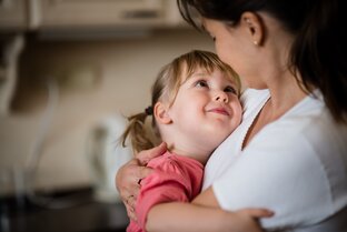 Мама может заменить всех на свете, маму же не заменит никто