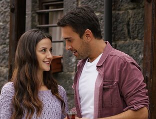 Сериал "Истерзанная"