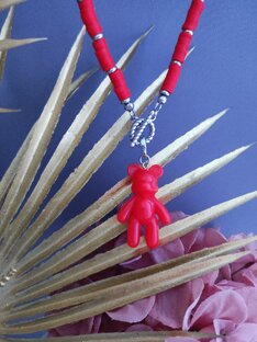 Украшение на шею