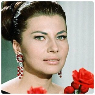 Прекрасные и...несчастные. Истории знаменитых женщин прошлого.