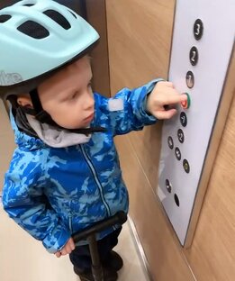 Женя, выход из сенсомоторной алалии. 