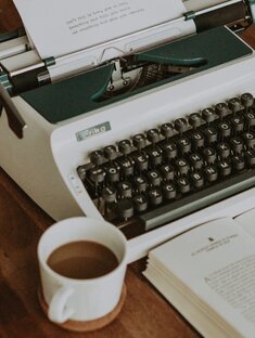 полезные материалы для писателей 💡