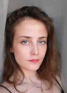 Софья Сергеева исполняет песни на стихи Владимира Смирнова