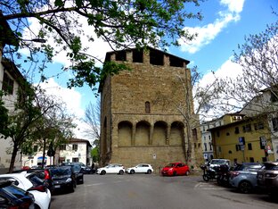 Путешествие вдоль древних стен Флоренции