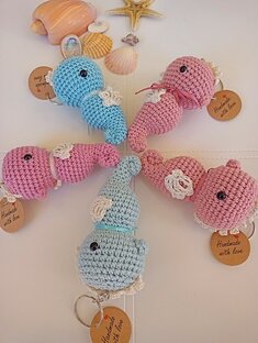 Брелочки крючком.