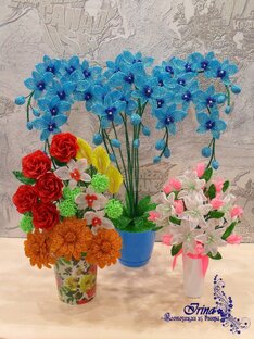 Обзор цветочных композиций из бисера 🌺🌺🌺