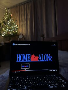 Советую тут фильмы и сериалы…