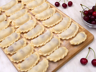 ПЕЛЬМЕНИ, ВАРЕНИКИ, МАНТЫ
