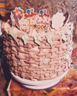 Торт на день рождения.