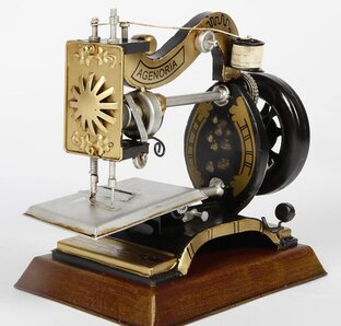 ШВЕЙНОЕ оборудование