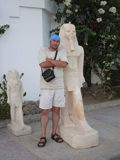 Модельер. Загадки петербургского сфинкса