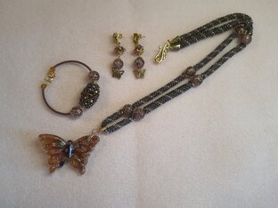 Полет бабочки.