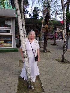 Кавказская берёзка уже зазеленела...