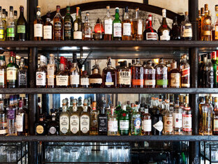 Истории создания и производства напитков.