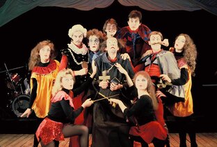 ТЕАТР "АРЛЕКИН": История и спектакли