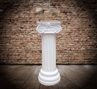 Колонны путь к выходу.