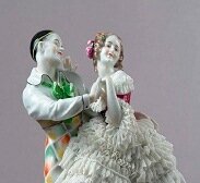 Кружевной фарфор: все о выставке "Играем в рококо"