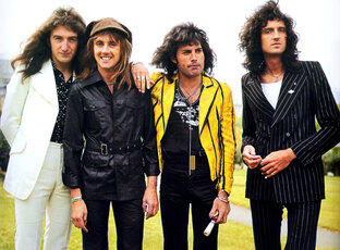 Queen 1976