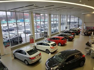 Автосалоны