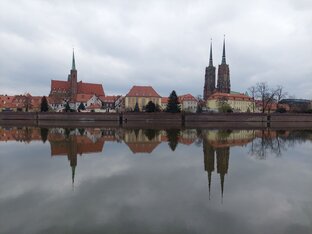 Города и не только